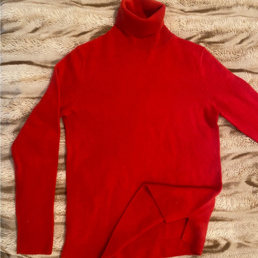 Neiman Marcus red 100% cashmere turtleneck sweater super soft new s